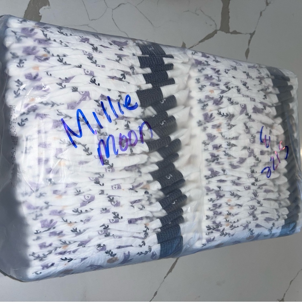 Millie Moon: Luxury Diapers 44 Count / Size 3: Brand New Sealed Package